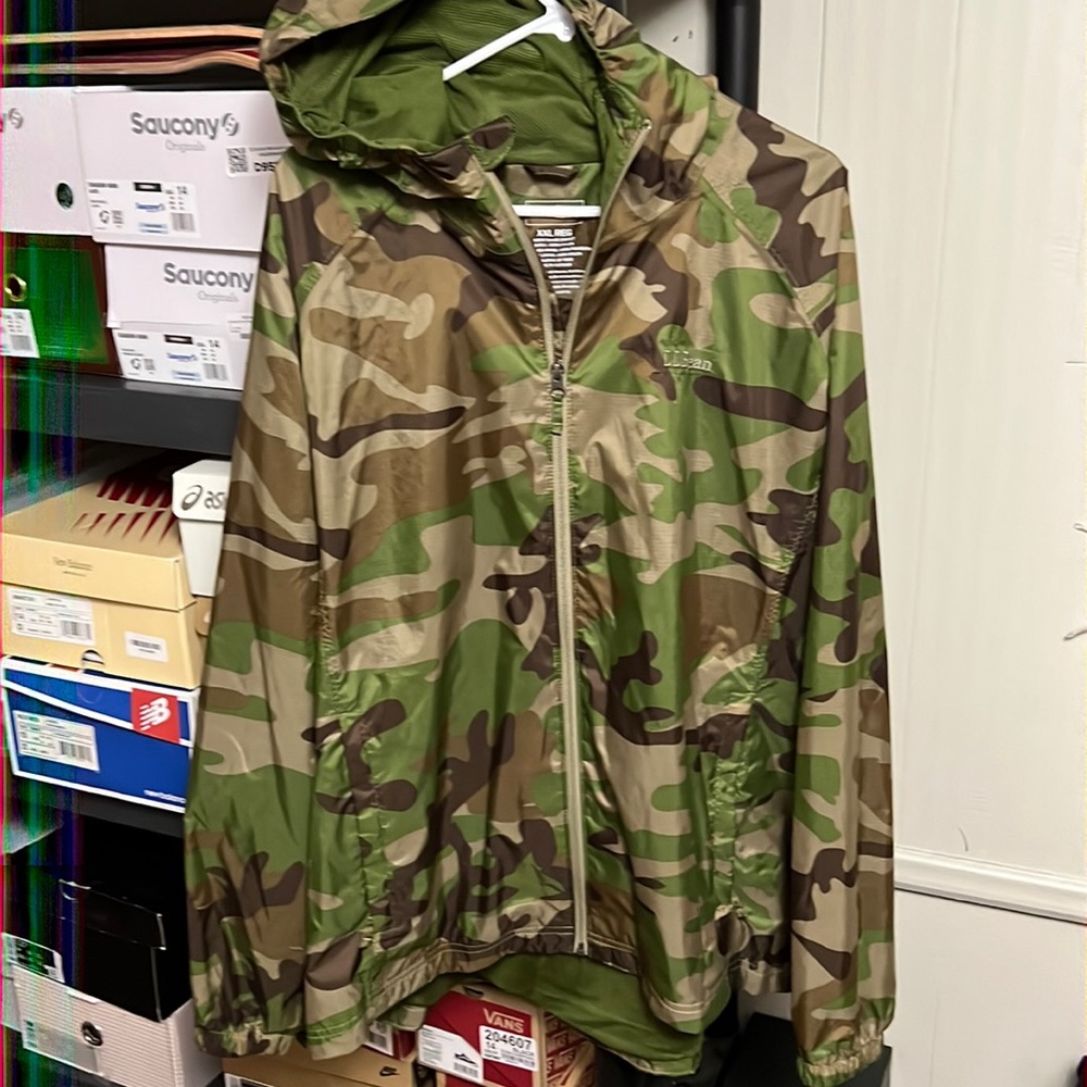 LL Bean Camo windbreaker XXL
